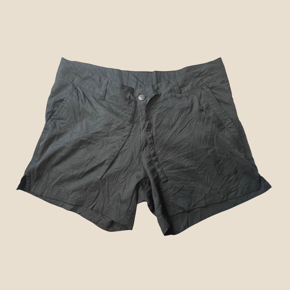 Magellan Outdoors Shorts Womens M Black Hiking Performance Lightweight SGMGWF551